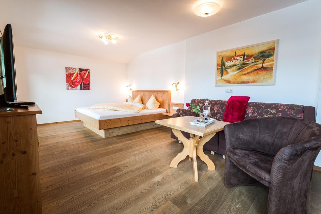 Haller's Posthotel Riezlern Eksteriør bilde